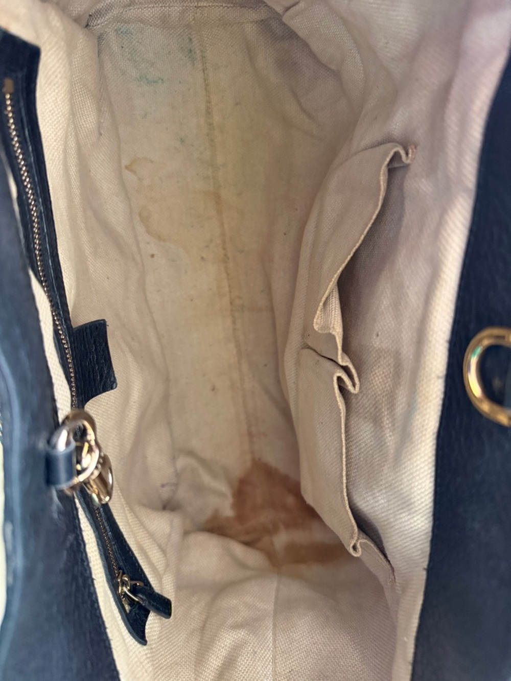 Gucci Black Leather Shoulder Bag - Picture 9 of 12